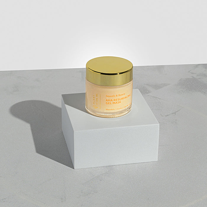 Exfoliating Mask for Radiant Skin: Brightens & buffs away dullness for a smoother, glowing complexion
