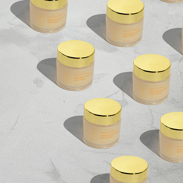Brightening face mask suitable for skin of color, targeting dark marks and pigmentation